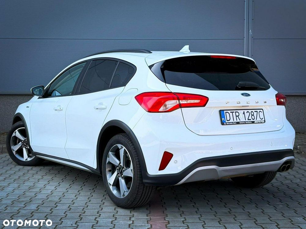 Ford Focus 1.0 EcoBoost Active - 4