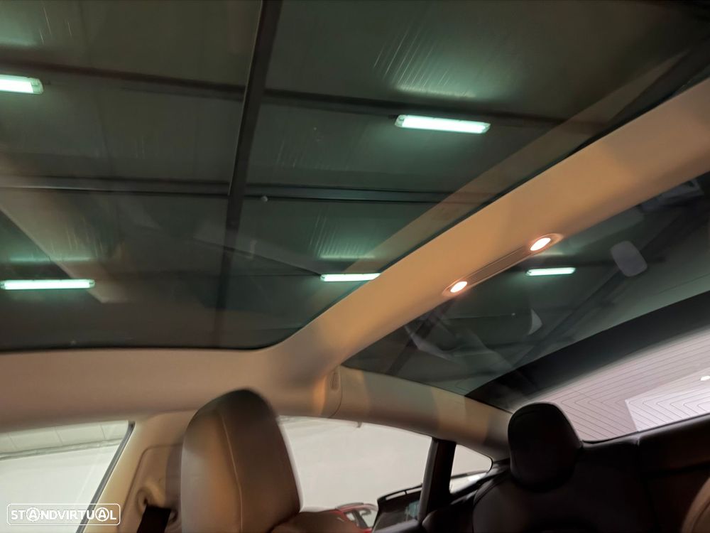 Tesla Model 3 Long Range AWD Dual Motor Performance - 16