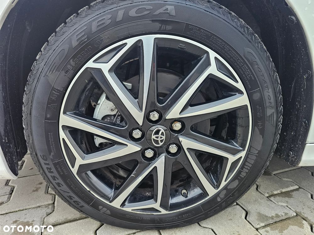 Toyota Yaris Hybrid 1.5 Style - 15