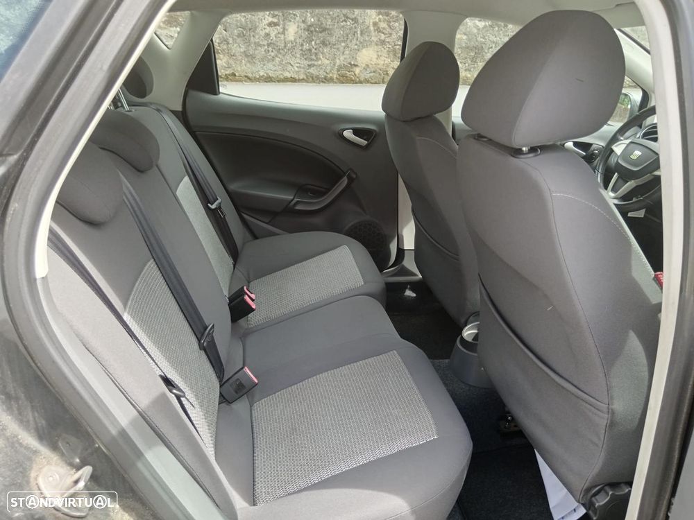 SEAT Ibiza 1.2 12V Reference - 4