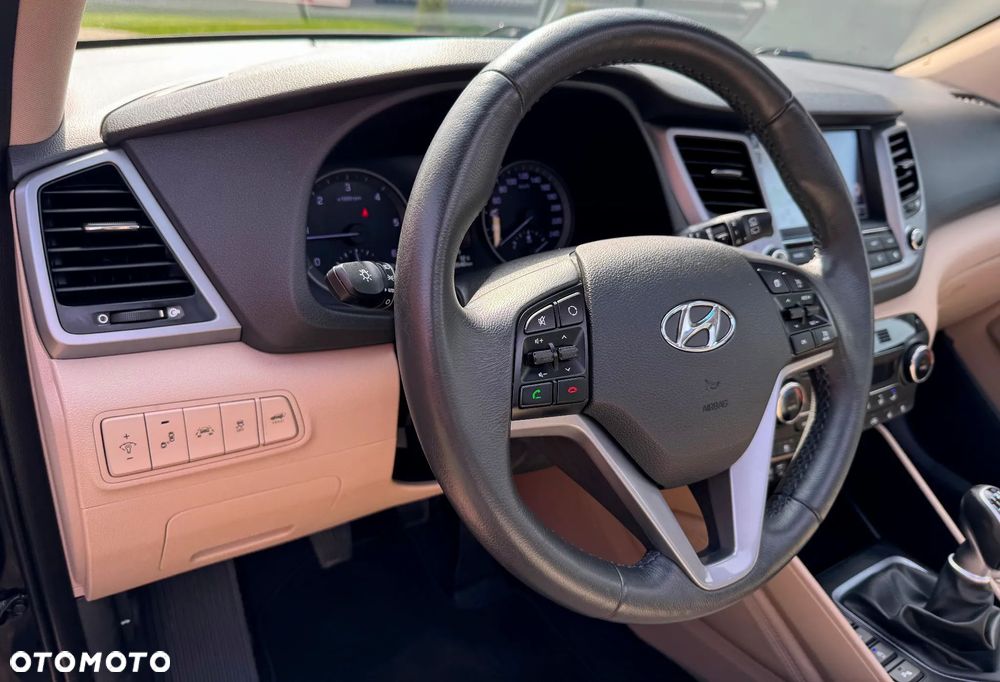 Hyundai Tucson 2.0 CRDi 2WD Trend - 21