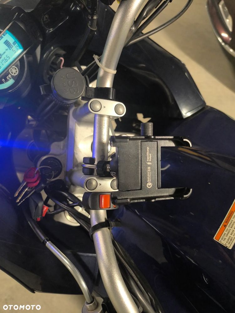 Yamaha FZ6 - 11