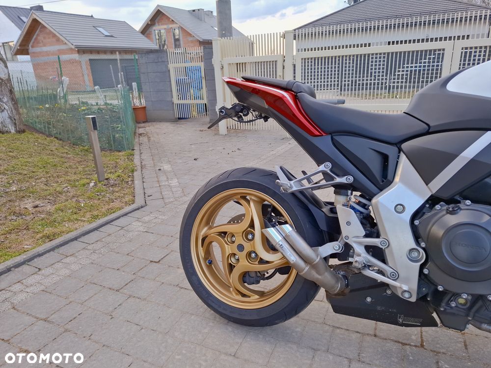 Honda CB - 6