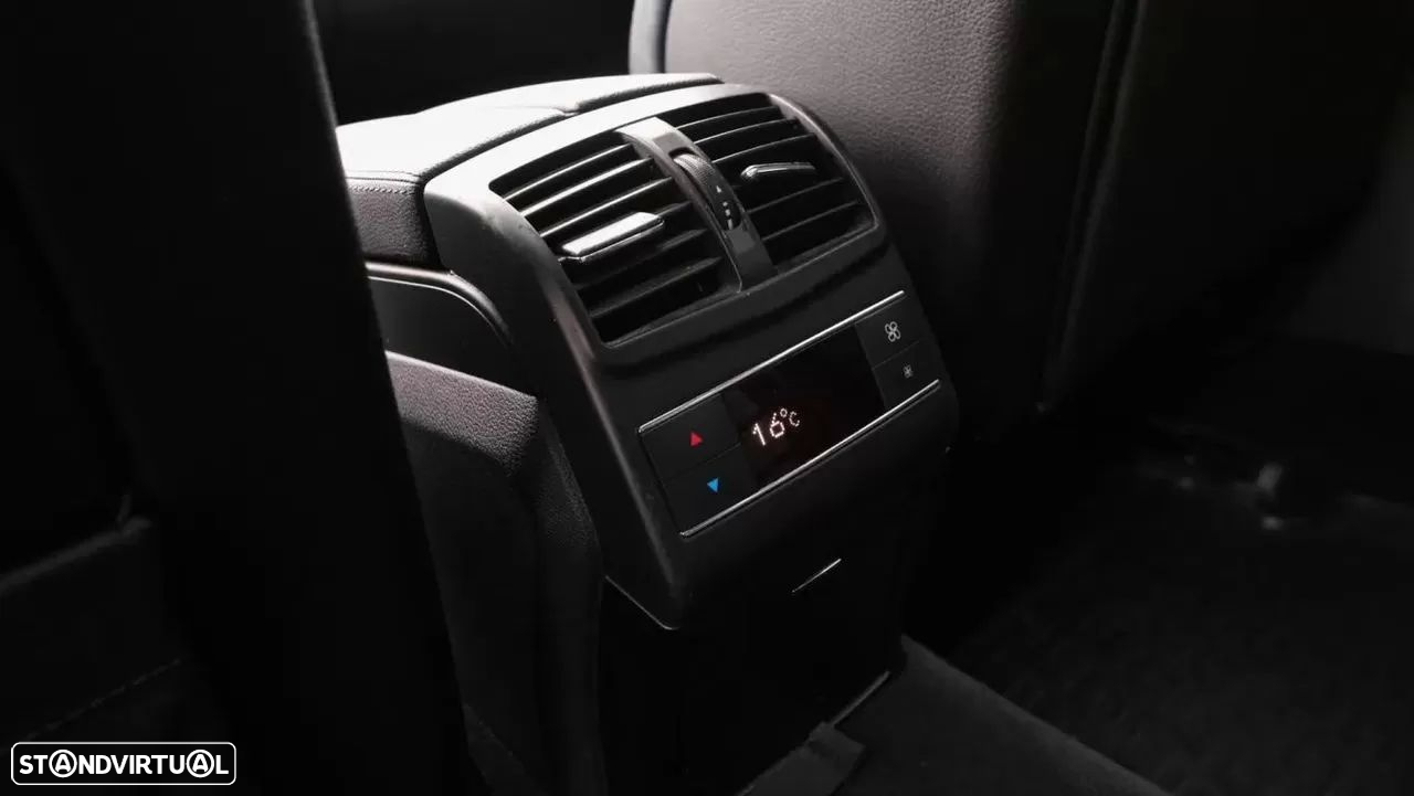 Mercedes-Benz E 220 CDi Avantgarde BE - 11