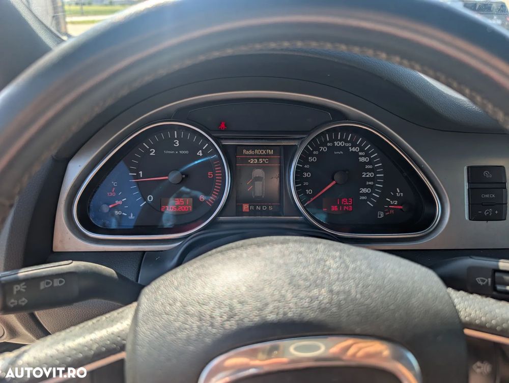 Audi Q7 3.0 TDI Quattro Tip - 7