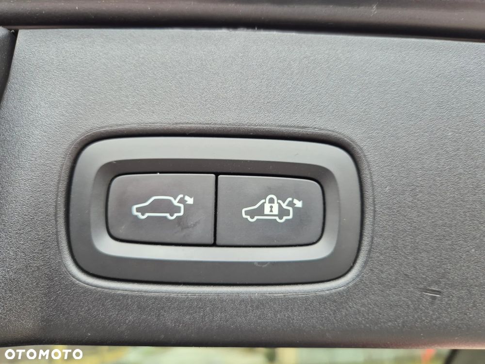 Volvo V90 D4 AWD Geartronic Inscription - 23