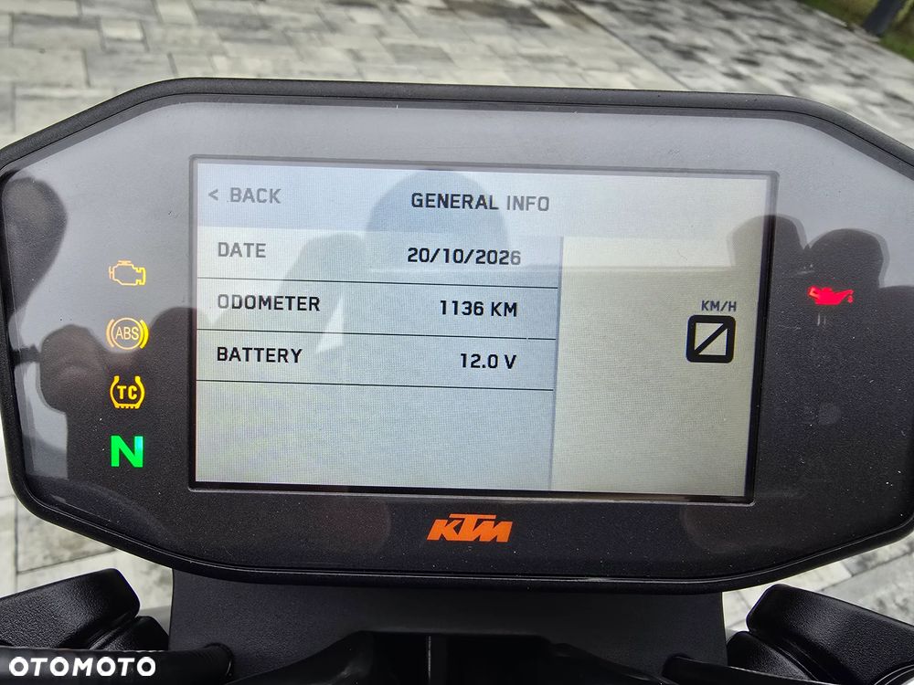 KTM Duke 790 - 25