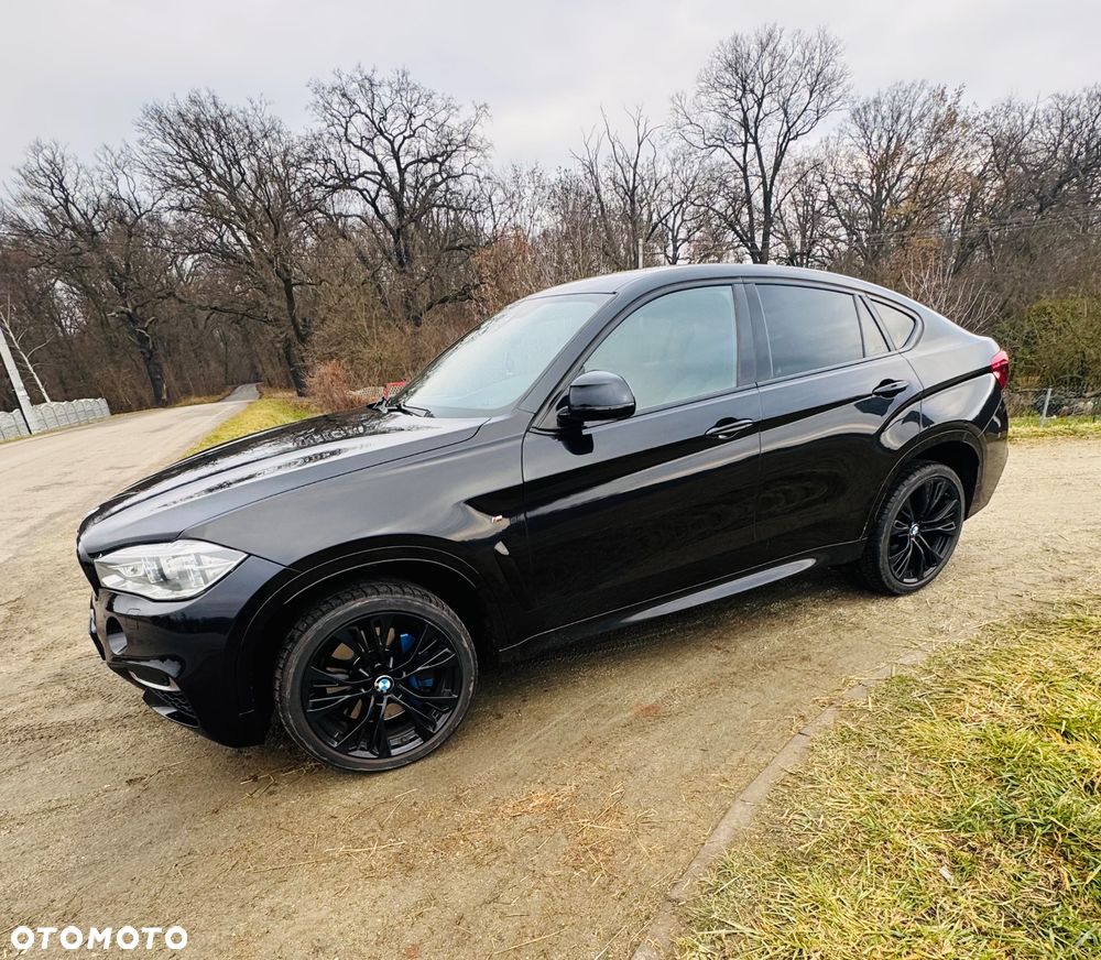 BMW X6M - 32