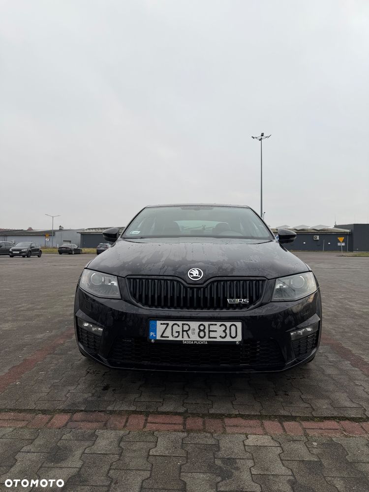 Skoda Octavia 2.0 TDI RS DSG - 1