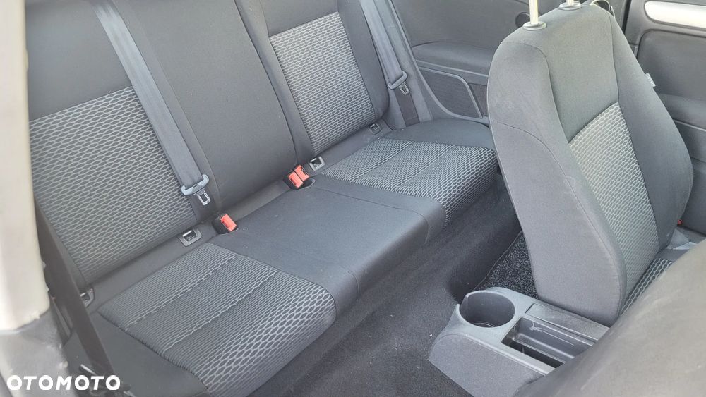 Volkswagen Golf 1.4 Entry - 14