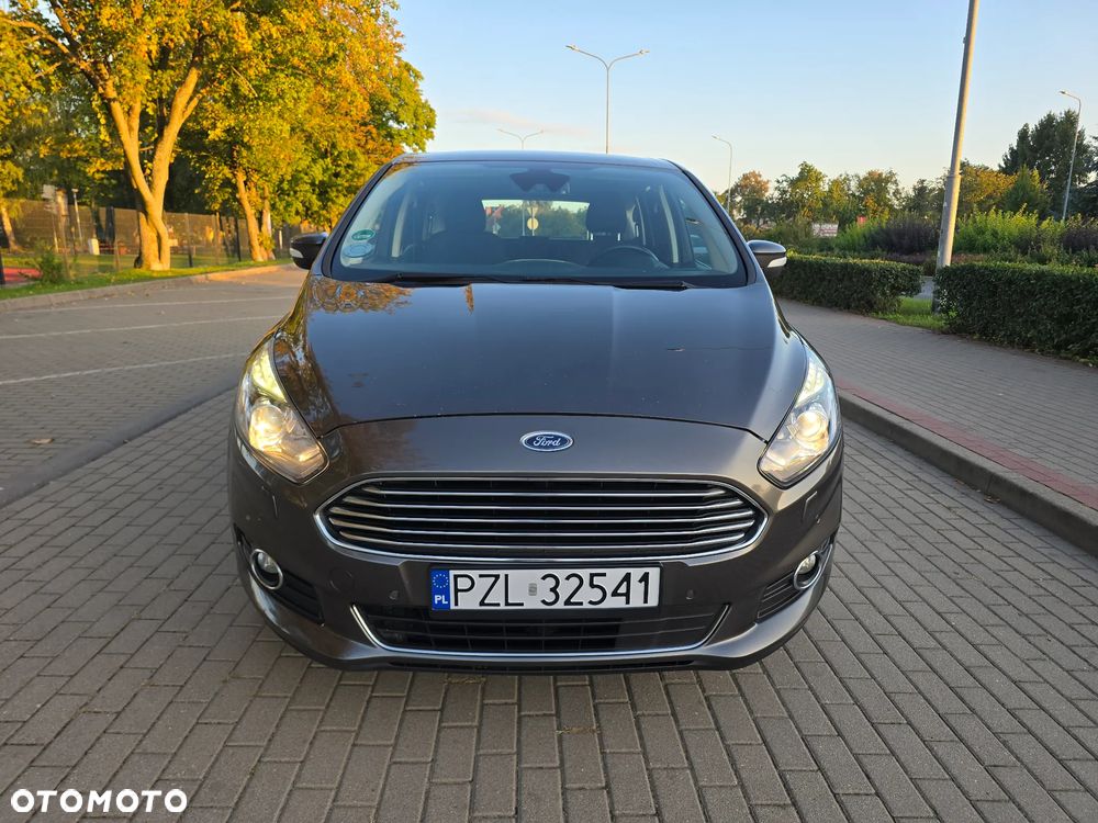 Ford S-Max - 7