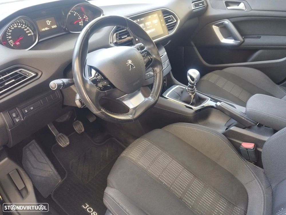 Peugeot 308 SW BlueHDi 120 Stop & Start Allure - 4