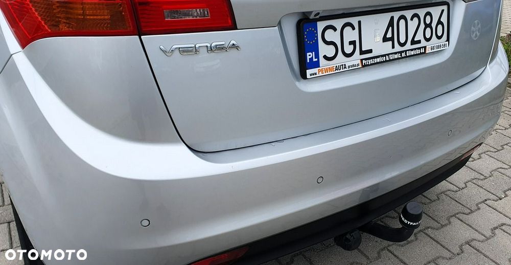 Kia Venga - 19