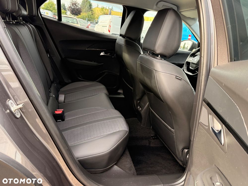 Peugeot 2008 1.2 PureTech Allure Pack S&S - 20