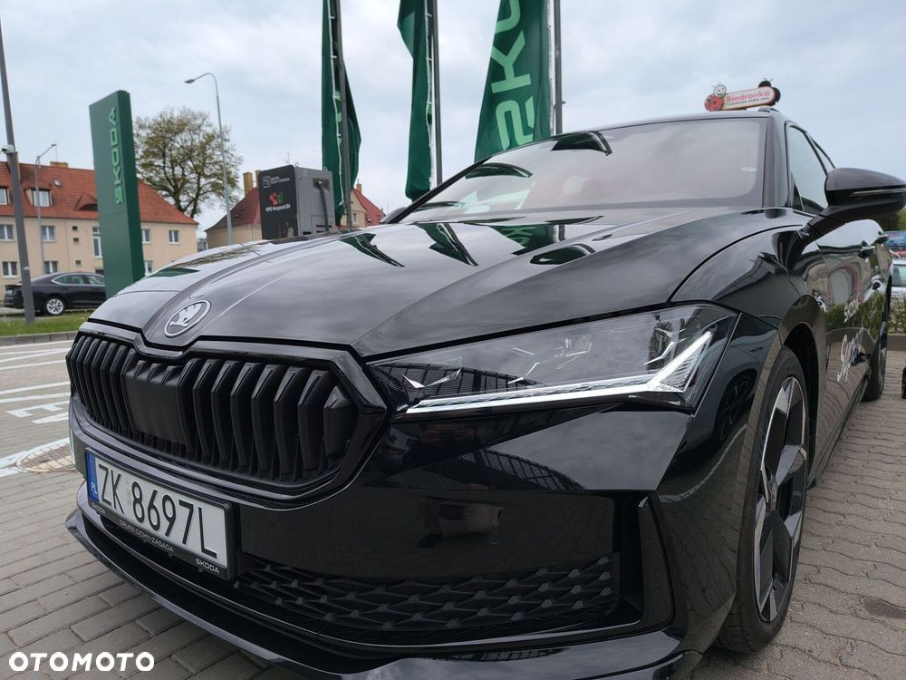 Skoda Superb 2.0 TSI Selection DSG - 37