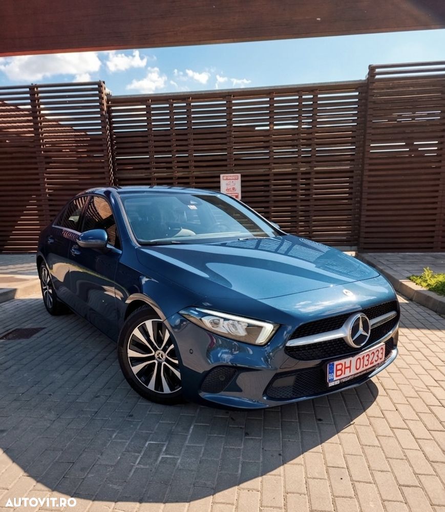Mercedes-Benz A 180 d Sedan 8G-DCT - 3