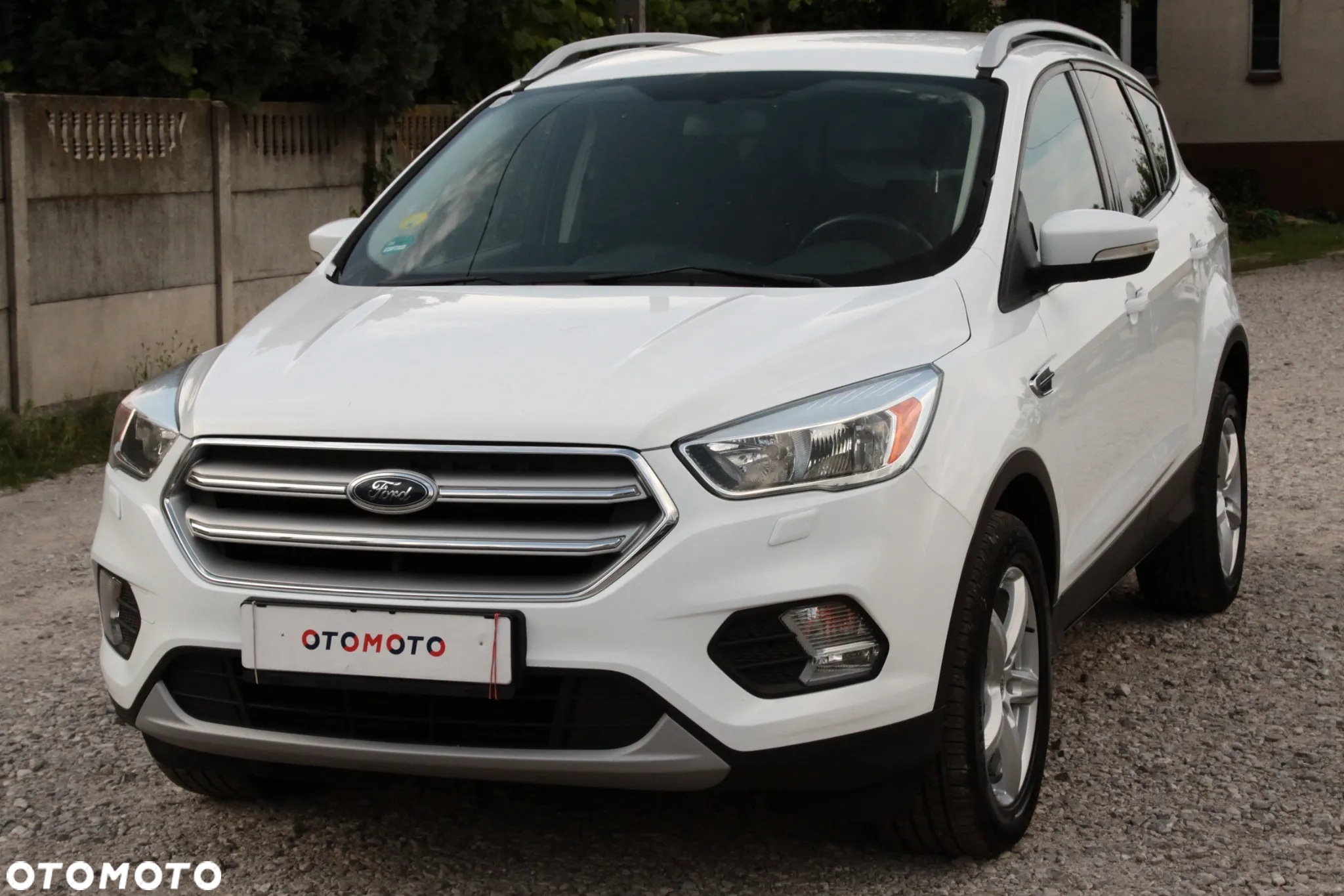Ford Kuga 2.0 TDCi 2x4 Business Edition - 5