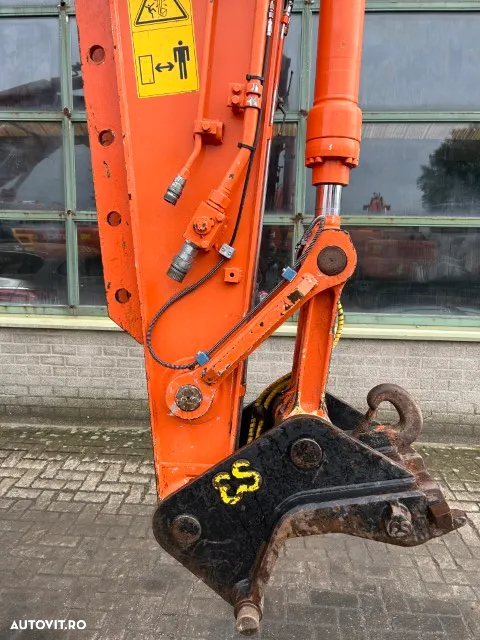 Hitachi ZX160LC-5B - 7