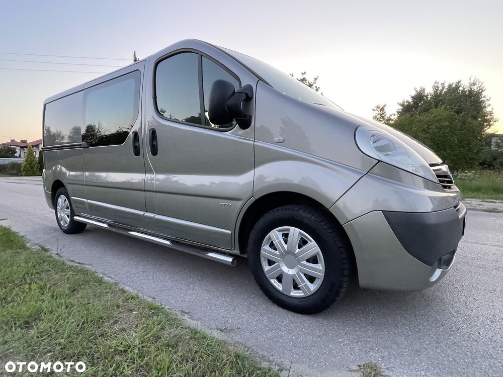 Opel Vivaro - 16