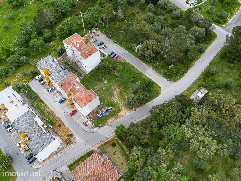 Lote para construção na Vila de Minde - Grande imagem: 5/16