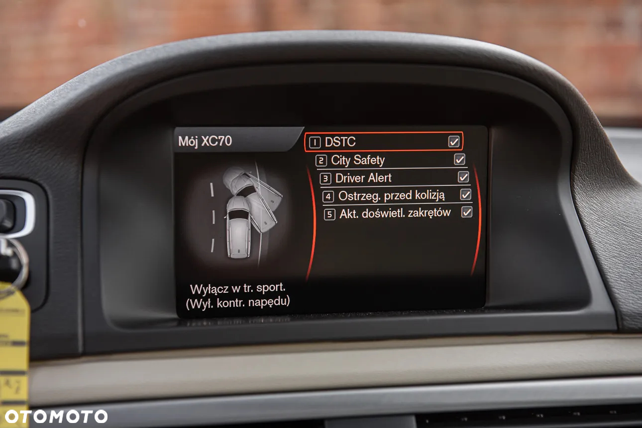 Volvo XC 70 D5 AWD Geartronic Summum - 24