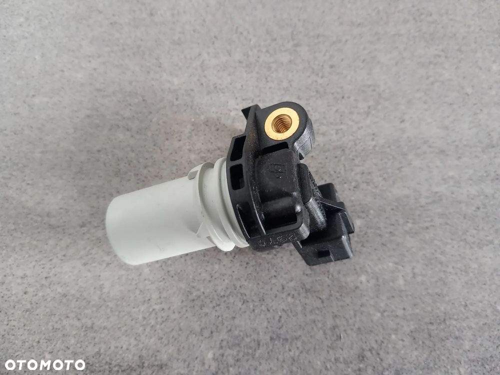 Czujnik położenia wału korbowego Ford 1385381 - 2