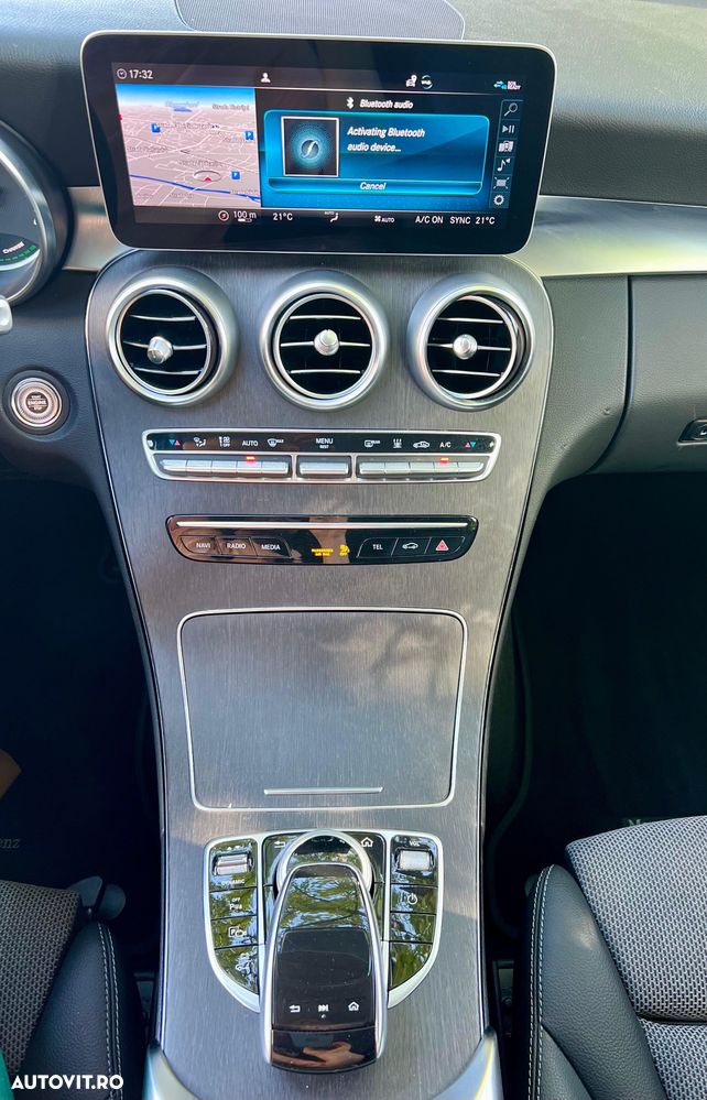 Mercedes-Benz C - 8