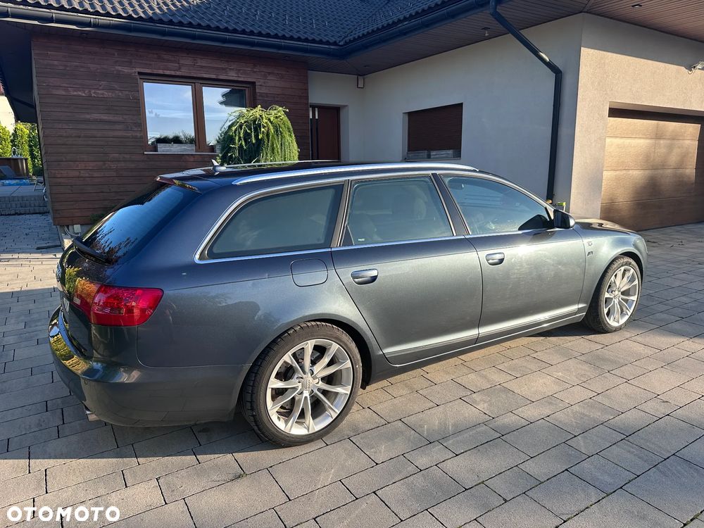Audi A6 Avant 4.2 quattro tiptronic - 9