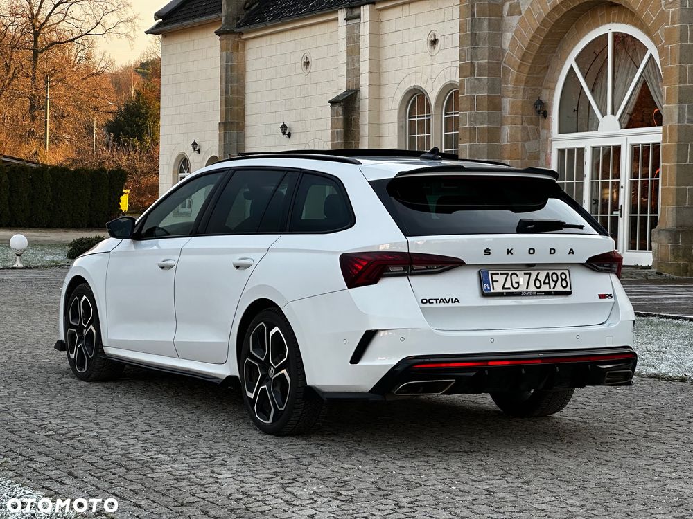 Skoda Octavia 2.0 TSI RS Challenge 245 DSG - 6