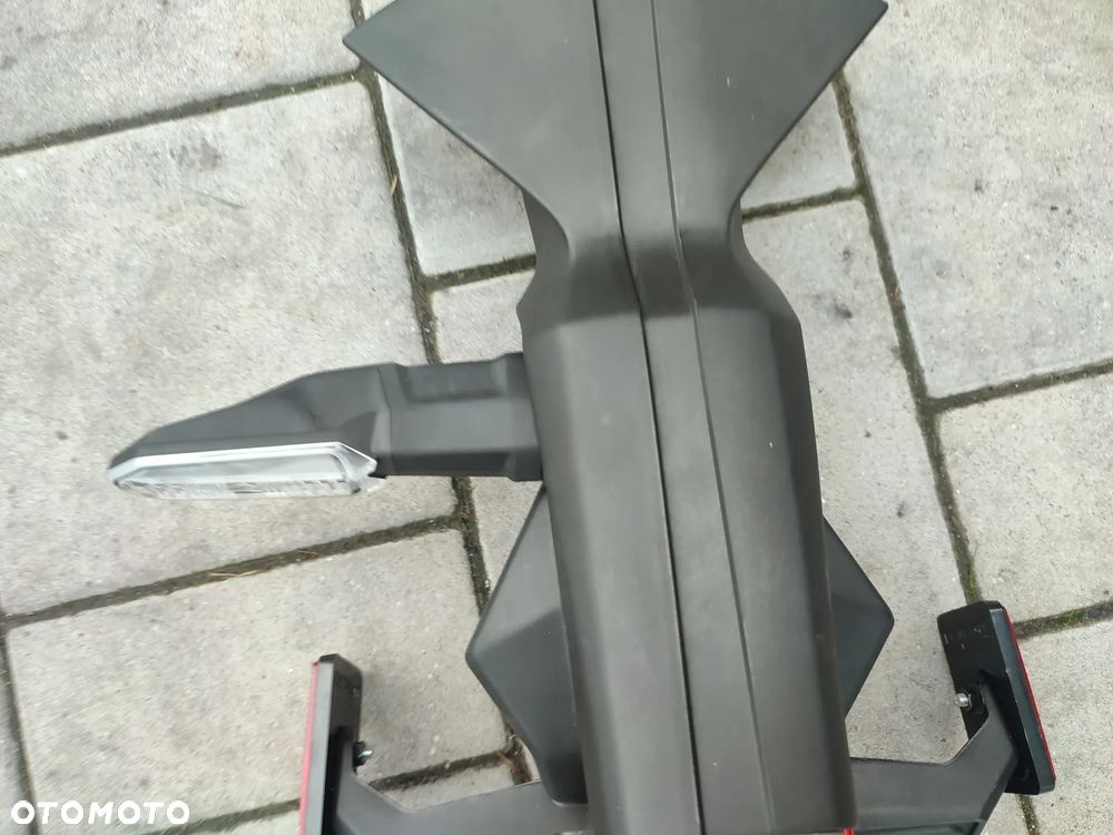 Mocowanie, podświetlanie tablicy rejestracyjnej, ogon, kierunkowskaz Kawasaki Z900 Z 900 - 3