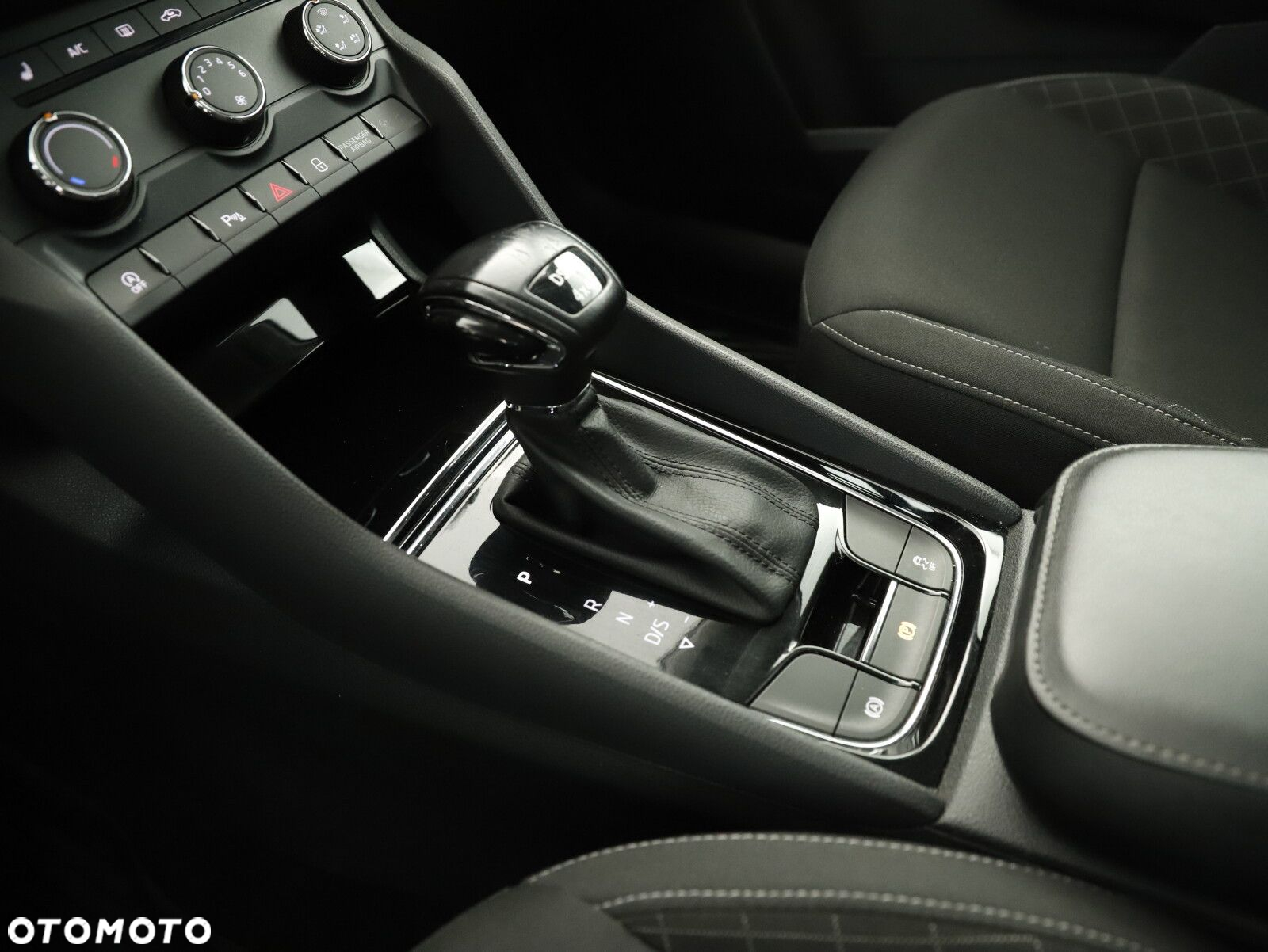 Skoda Karoq - 14