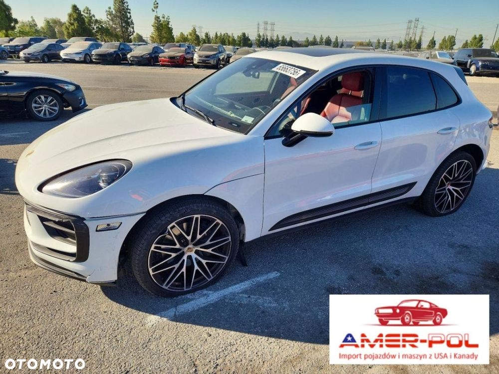 Porsche Macan - 1