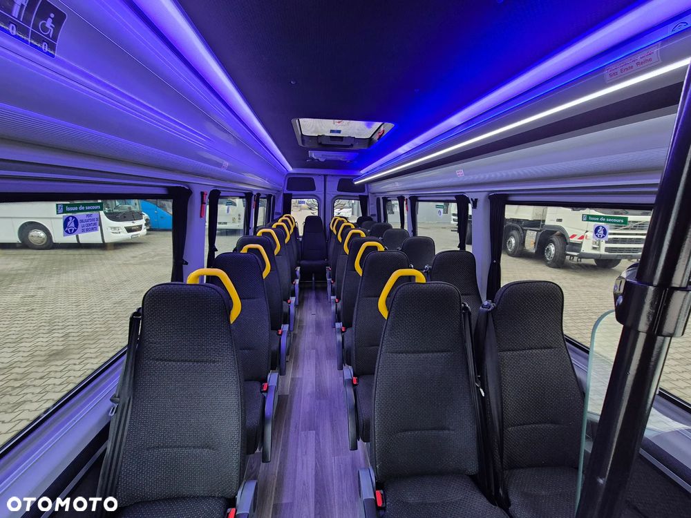 Mercedes-Benz SPRINTER/ 23 MIEJSCA + STOJĄCE/ 67 000 KM / KLIMA - 22