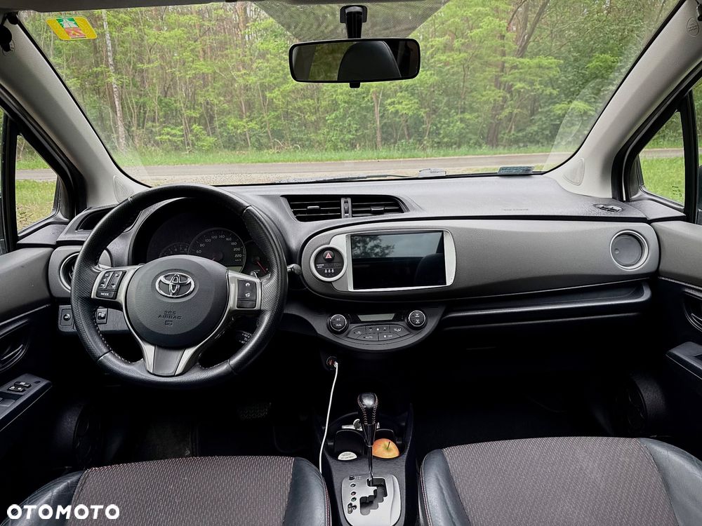 Toyota Yaris - 20