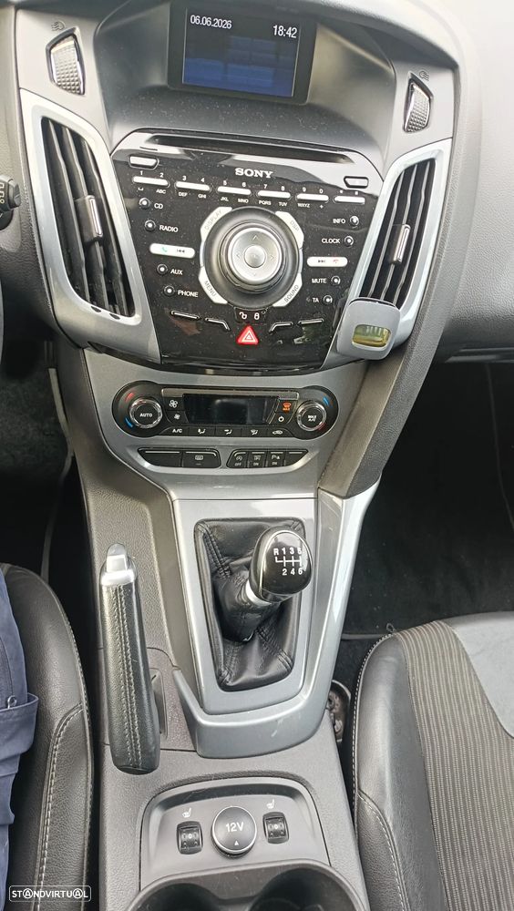 Ford Focus SW 1.6 TDCi Titanium - 10