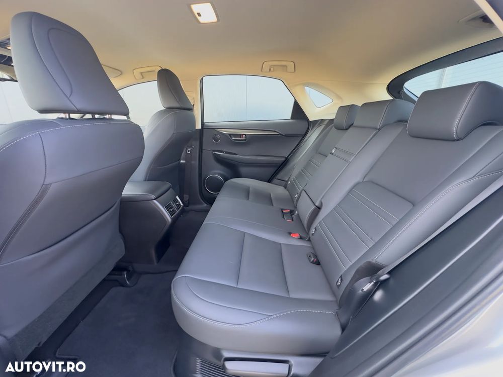 Lexus Seria NX 300h AWD Executive Plus - 14