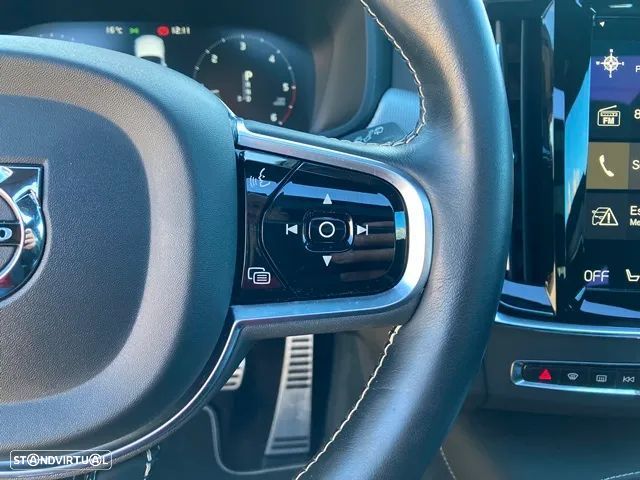 Volvo V90 2.0 D4 R-Design Geartronic - 17
