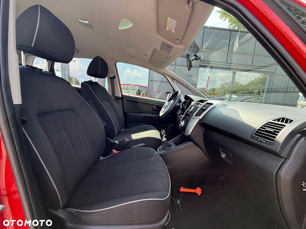 Kia Venga 1.4 CVVT Attract - 23