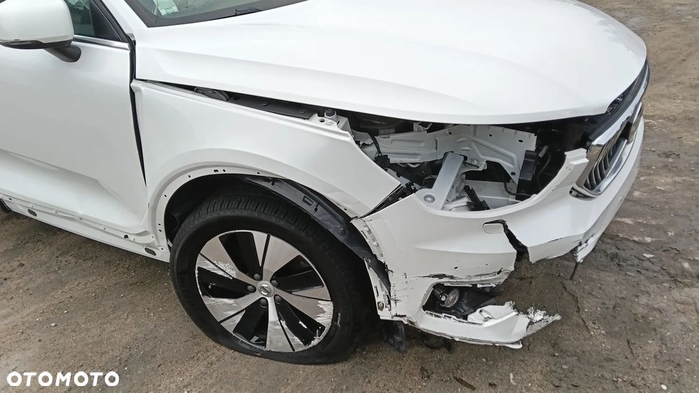 Volvo XC 40 T5 Recharge DKG Ultimate Bright - 25