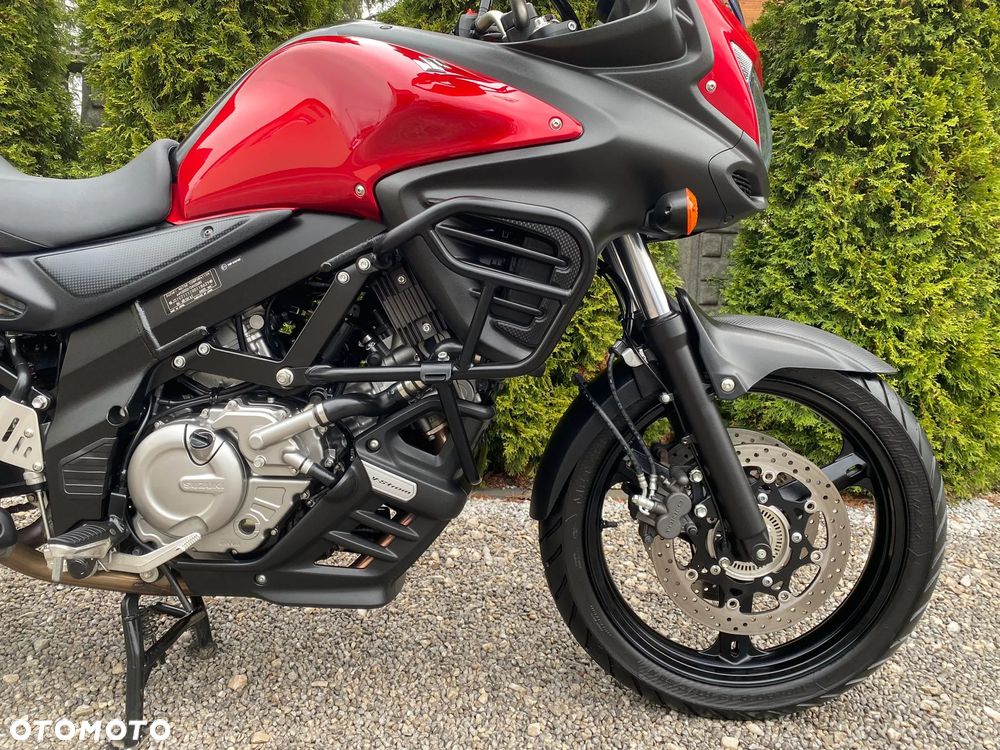 Suzuki V-STROM - 35