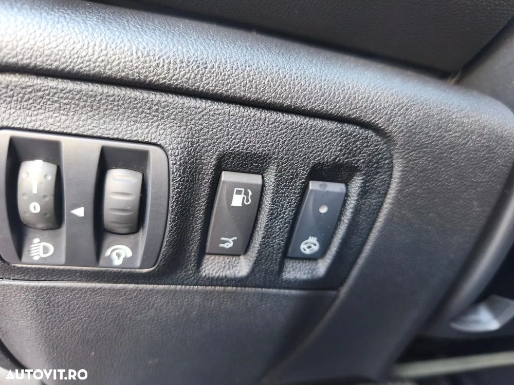 Renault Megane TCe 140 EDC GPF Techno - 18