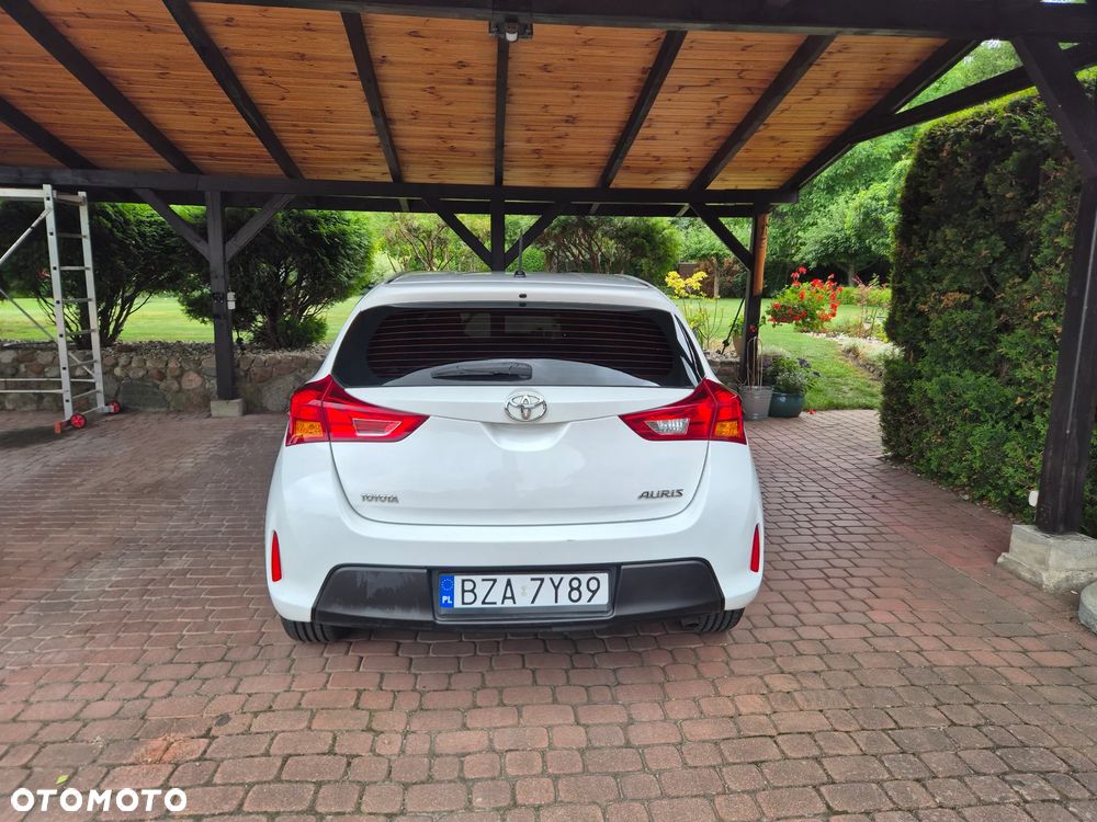 Toyota Auris 1.33 VVT-i Life - 8