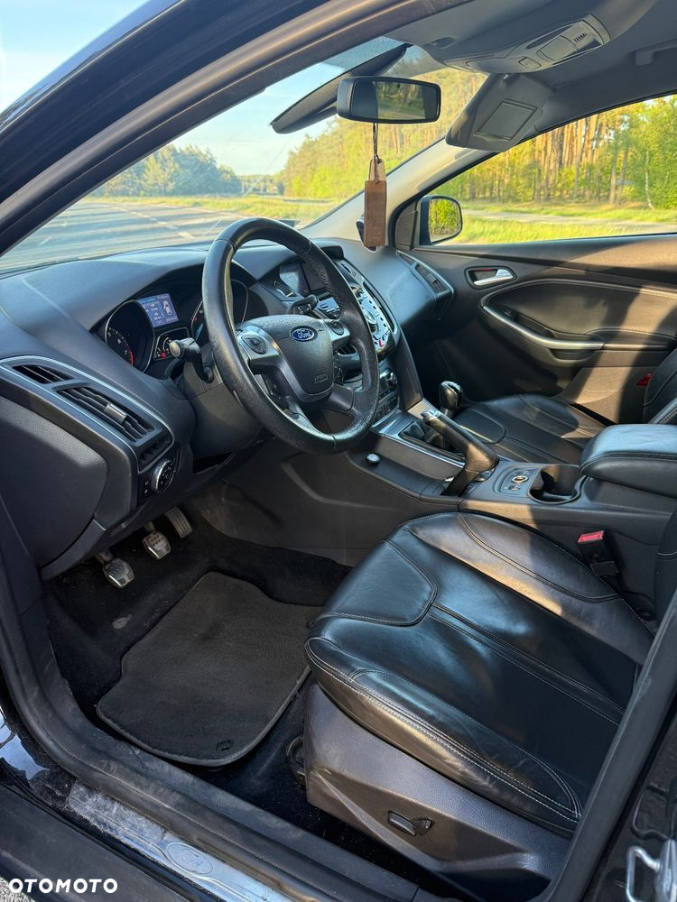 Ford Focus 1.6 EcoBoost Titanium - 8