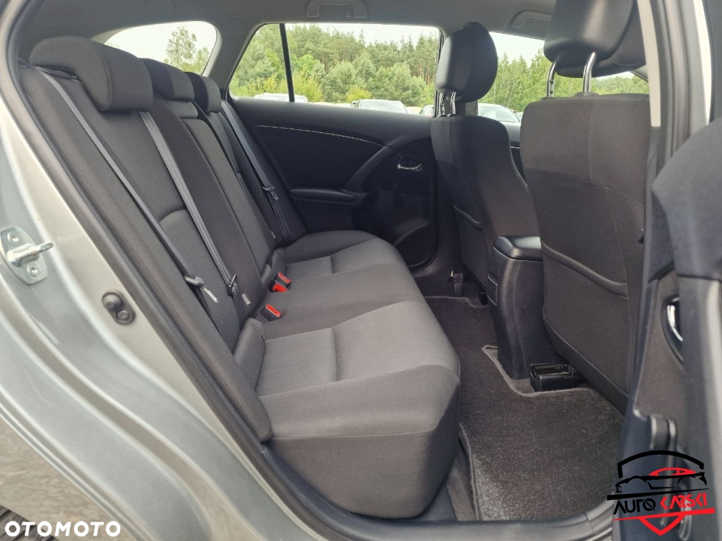 Toyota Avensis - 22