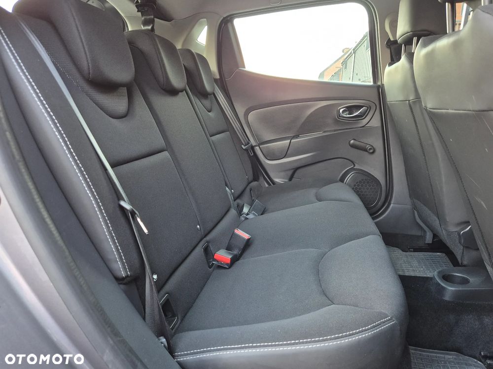 Renault Clio 1.2 16V Intens - 8