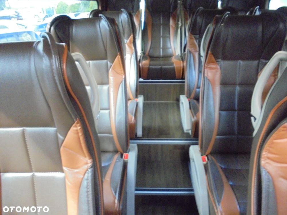 Volkswagen CRAFTER - 31