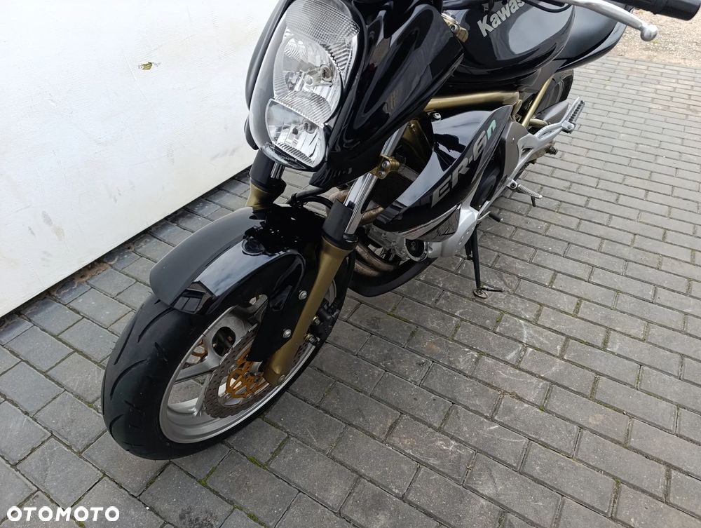 Kawasaki ER - 10