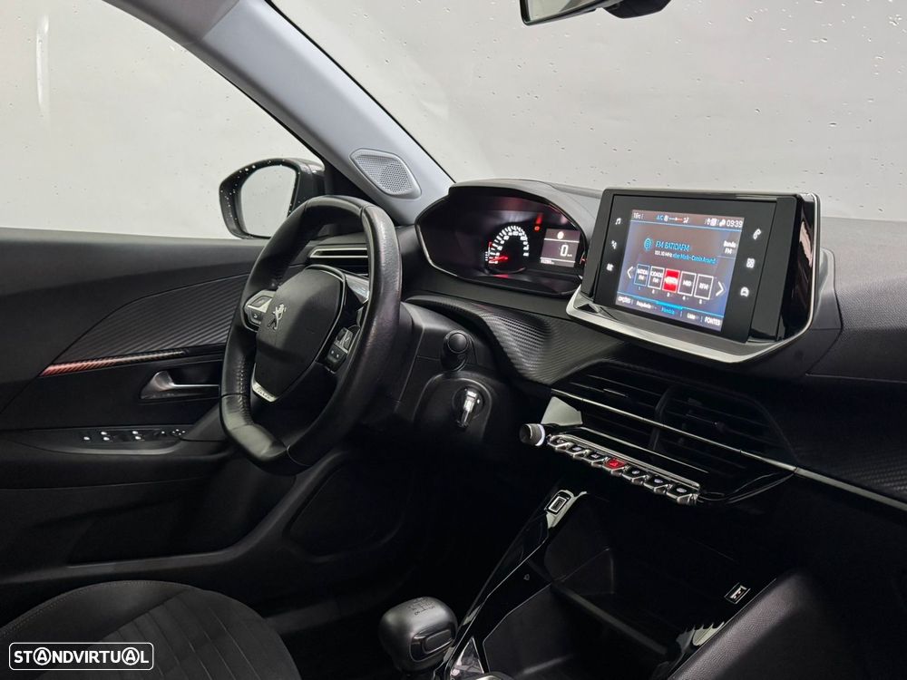 Peugeot 2008 1.2 PureTech Active Pack - 20