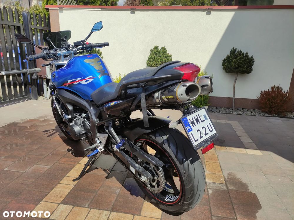 Yamaha FZ6 - 3