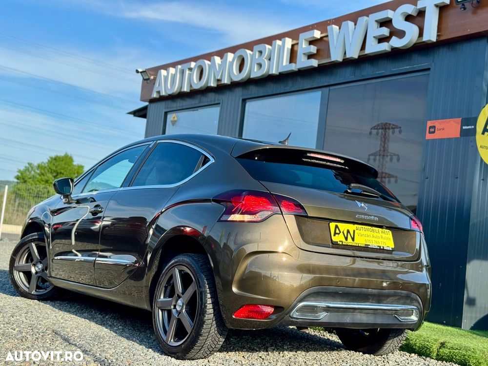 Citroën DS4 HDi 110 SoChic - 4
